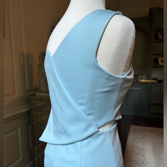 Cameo women’s dress size XS, powder blue, one shoulder with detail in front - Picture 4 of 5